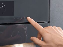 Bloch & Müller Miele Dampfgarer mit Backofen Touch2Open